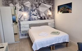 Elisabeta Studio Apartment